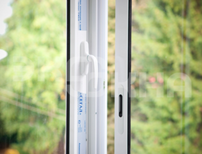 Примеры алюминиевых окон на балкон. Фото 2.